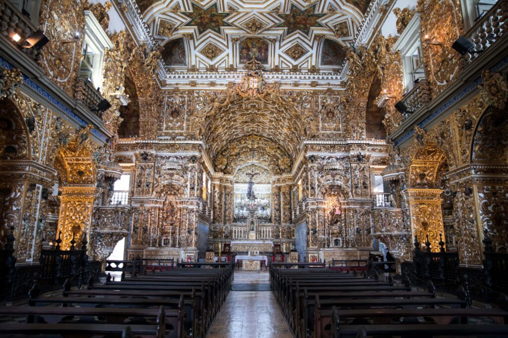 Interior da igreja de São Francisco de Assis em Salvador Interior da igreja de São Francisco de Assis em Salvador