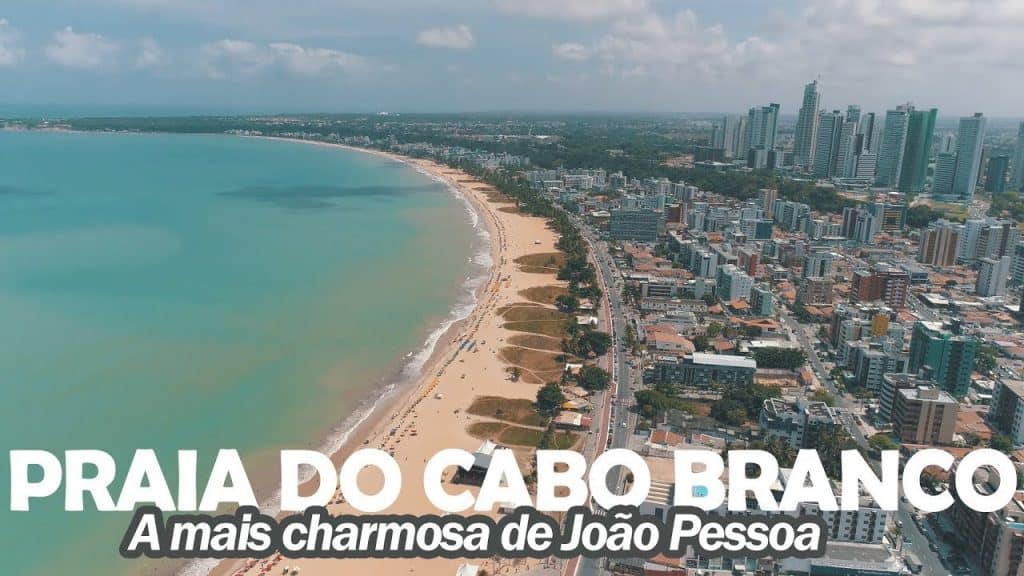 praia de Cabo Branco em João Pessoa praia de Cabo Branco em João Pessoa