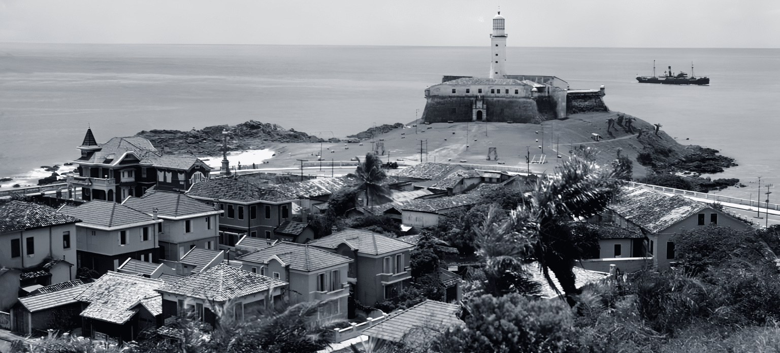 Foto antiga do Forte de Santo Antônio da Barra em Salvador Foto antiga do Forte de Santo Antônio da Barra em Salvador