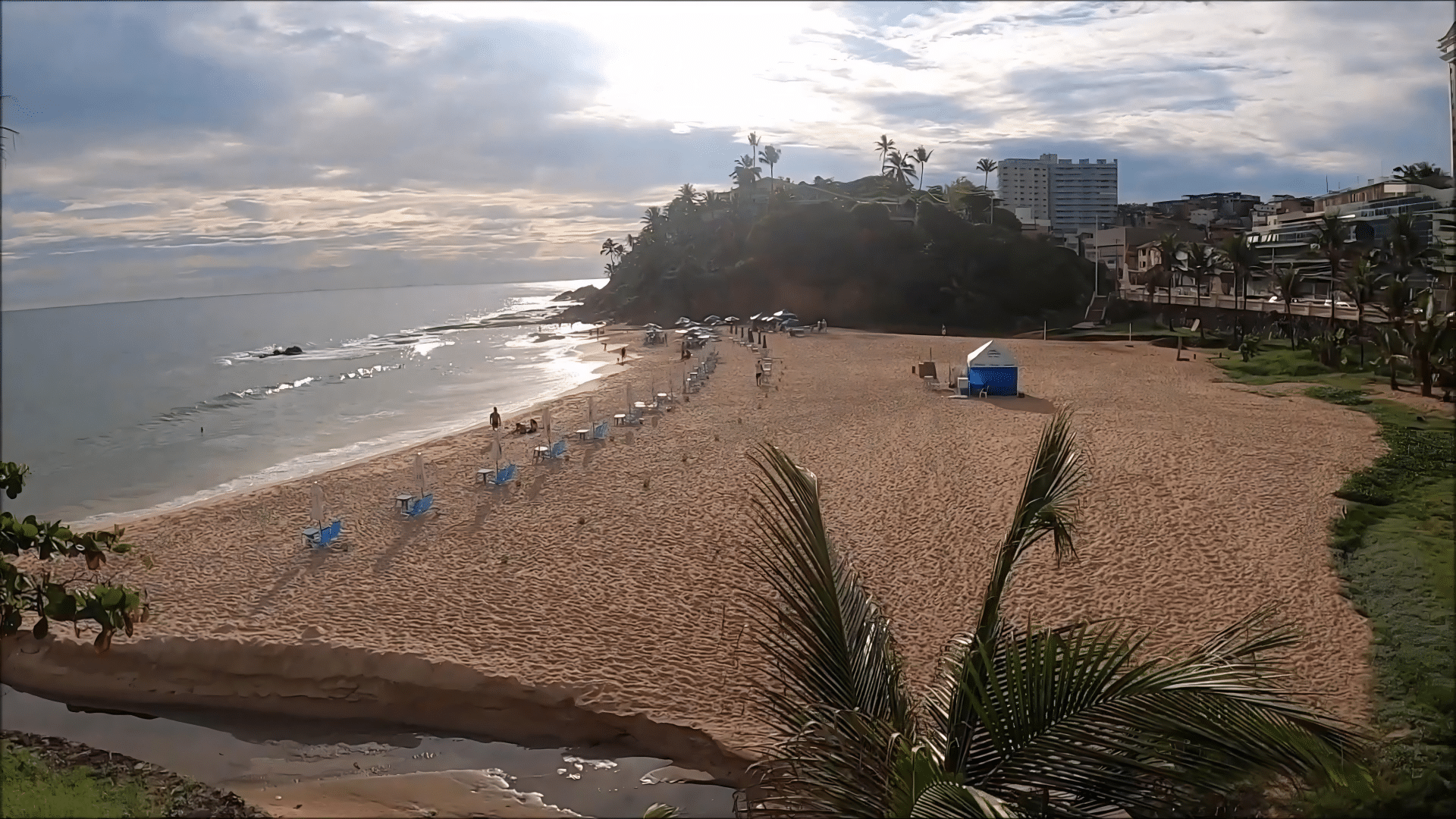 Praia da Paciência em Salvador Praia da Paciência em Salvador