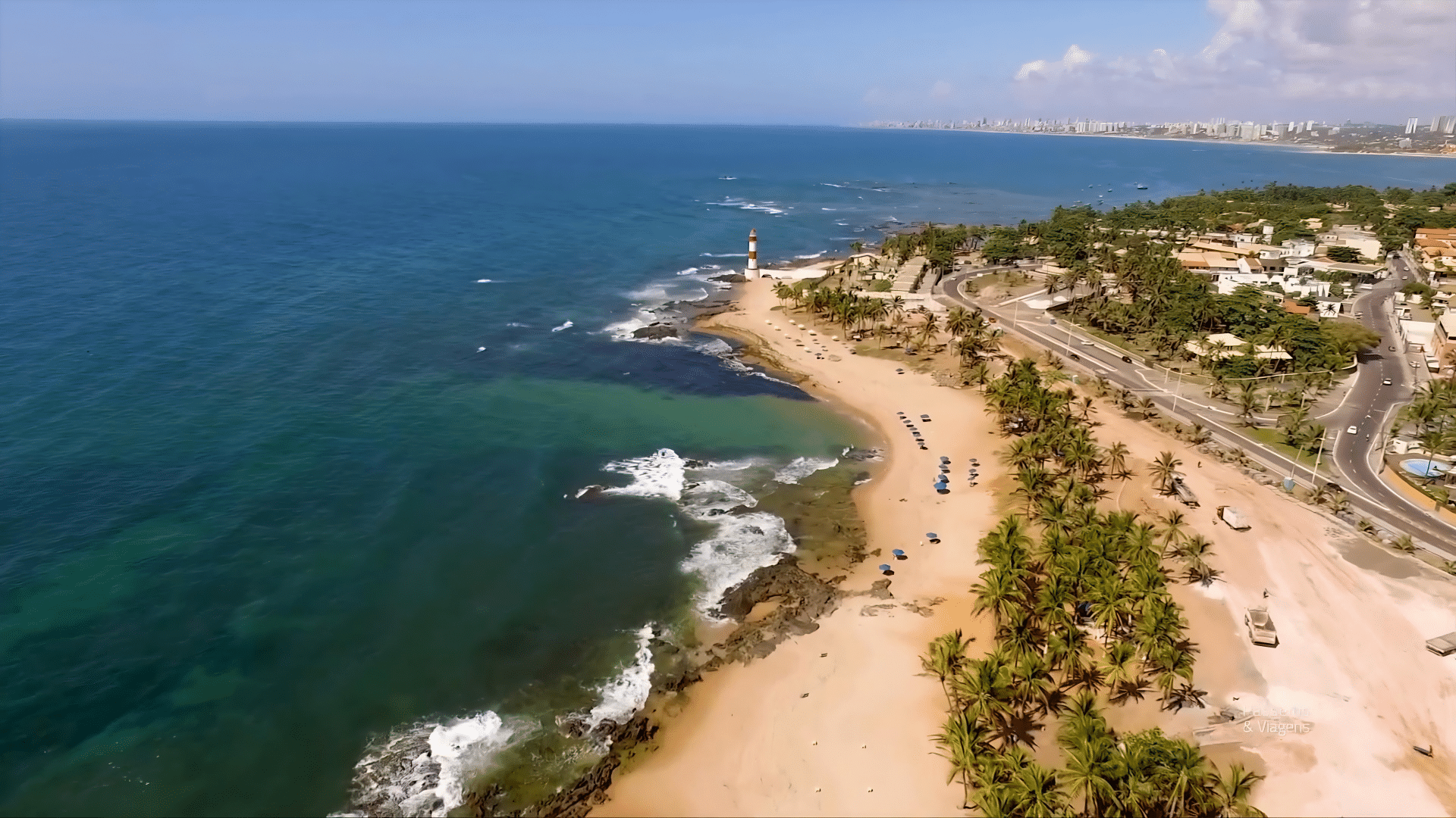 Praia de Itapuã em Salvador Praia de Itapuã em Salvador