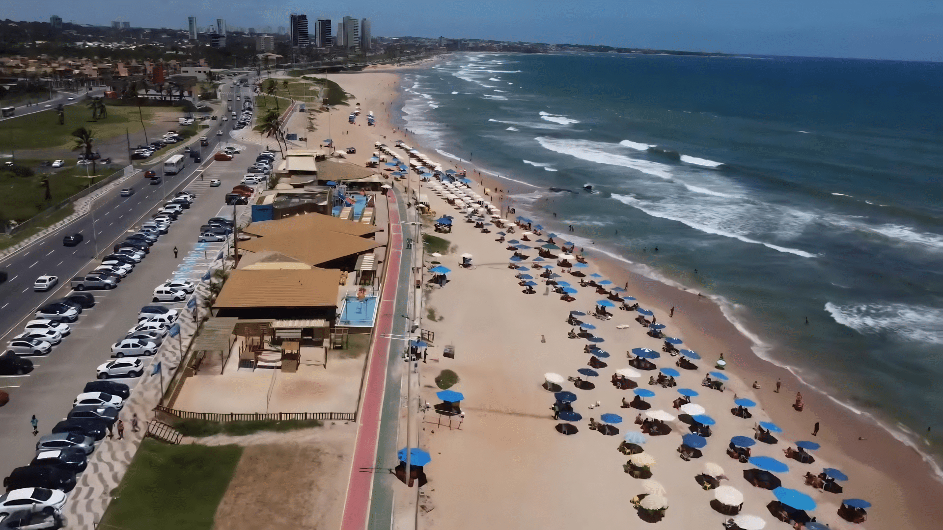 Praia de Jaguaribe em Salvador Praia de Jaguaribe em Salvador