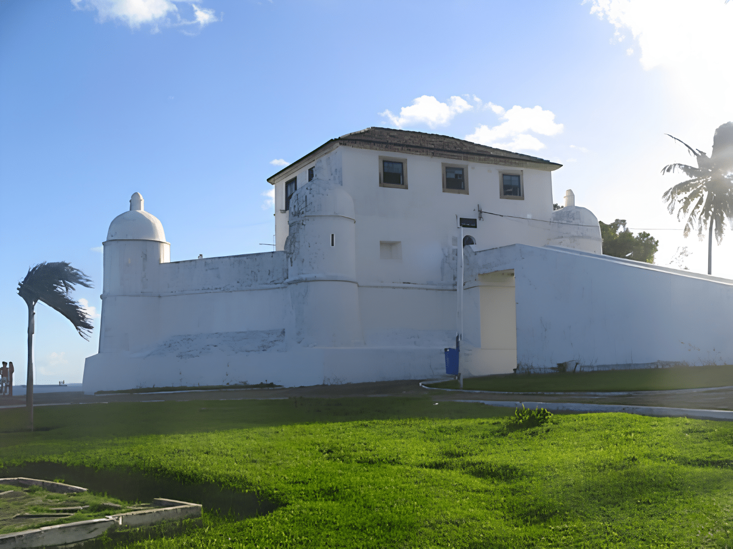 Forte Nossa Senhora de Monte Serrat em Salvador Forte Nossa Senhora de Monte Serrat em Salvador