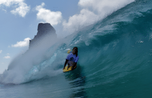 Surf em Fernando de Noronha