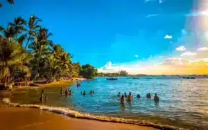 Ponta do Mutá na Península de Maraú