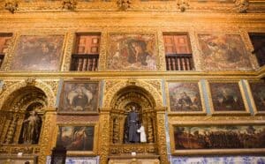 Arte e beleza formam a imponência artística da Capela Dourada
