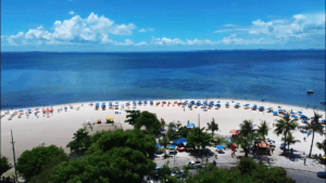 Praia da Ribeira em Salvador da Bahia